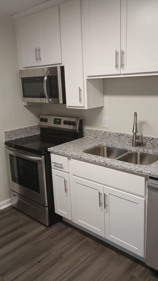 310 Brookedge Dr - Photo 6 of 12