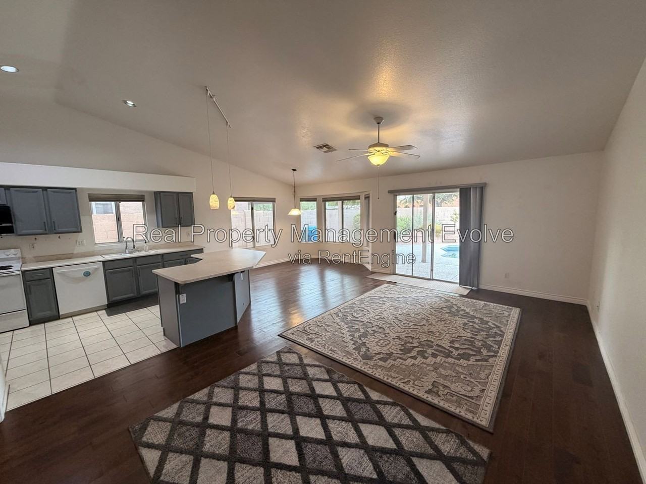 2227 E Edna Ave - Photo 4 of 18
