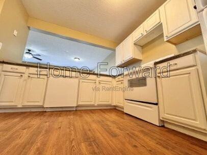 216 Bass Pond Glen Dr - Photo 6 of 27