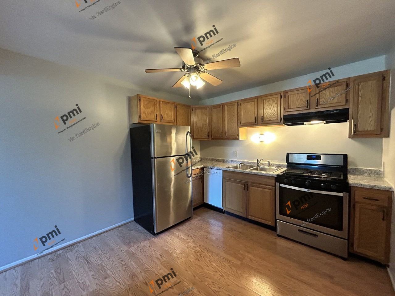 111 Harrington Ave #5 - Photo 5 of 13