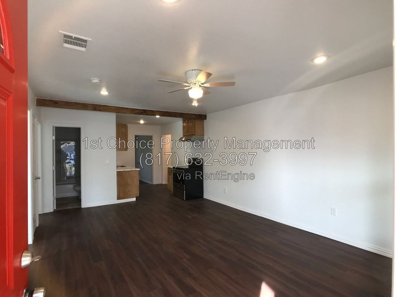 3303 Runnels St - Photo 4 of 20