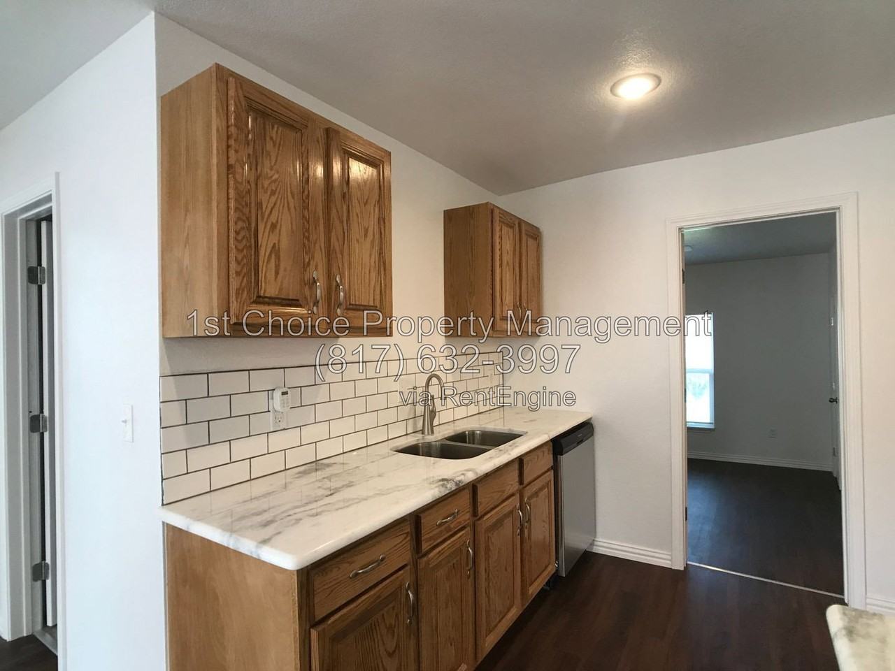 3303 Runnels St - Photo 7 of 20