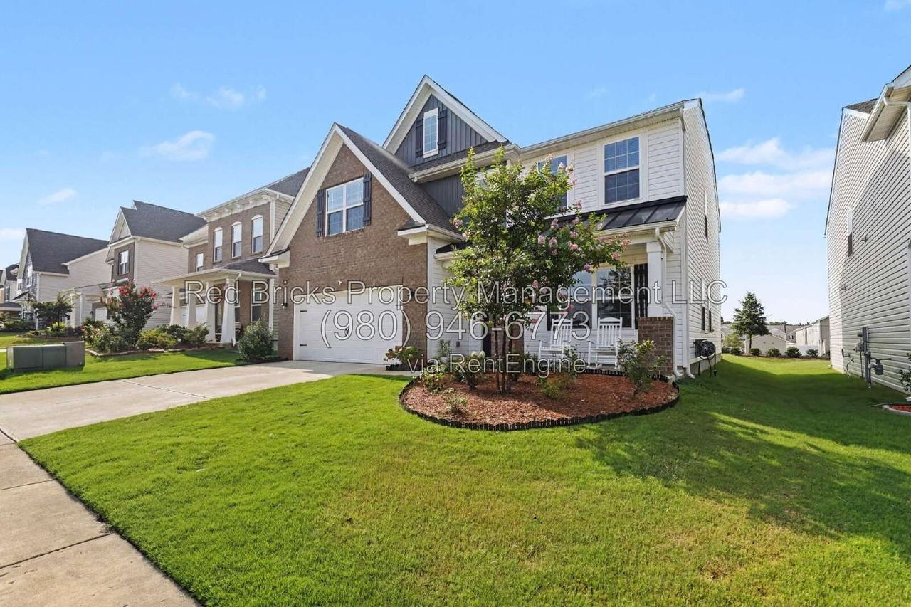 16110 Winfield Hall Dr - Photo 4 of 50