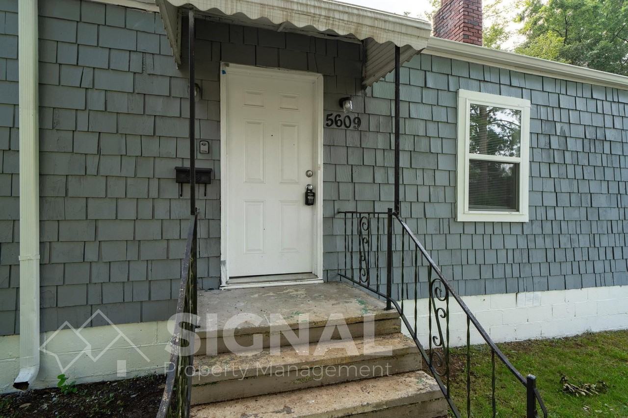 5609 Court O - Photo 4 of 25