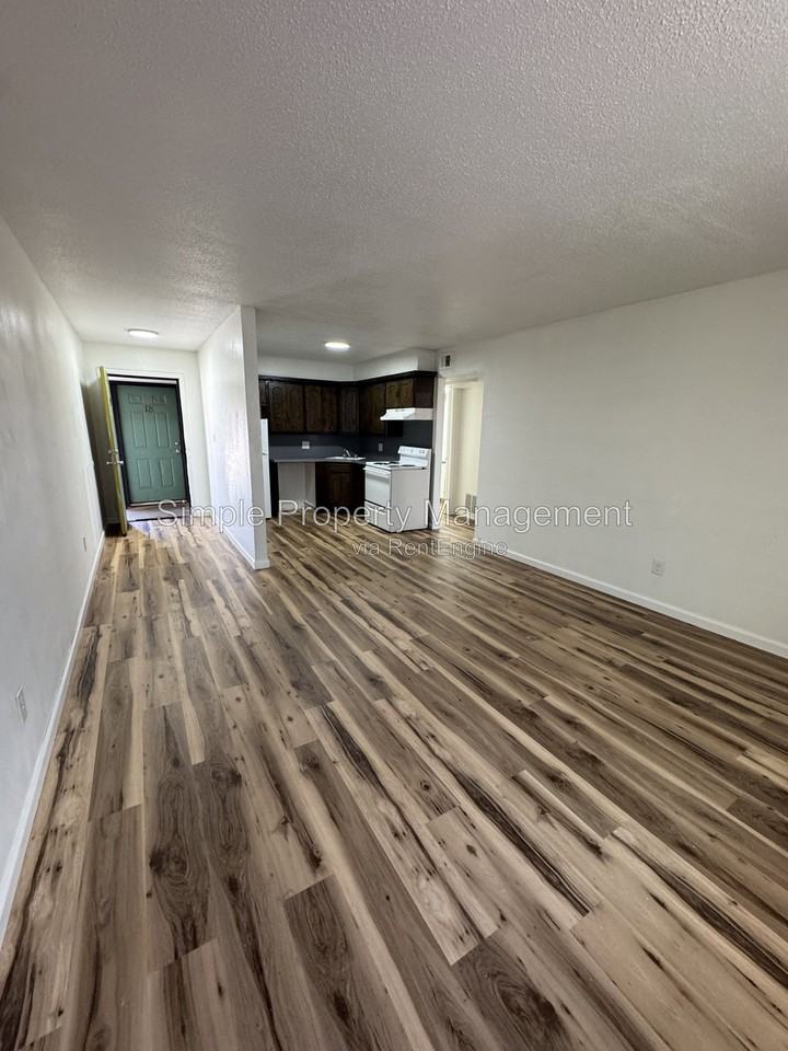 5825 Nw 34th St #19 - Photo 3 of 6