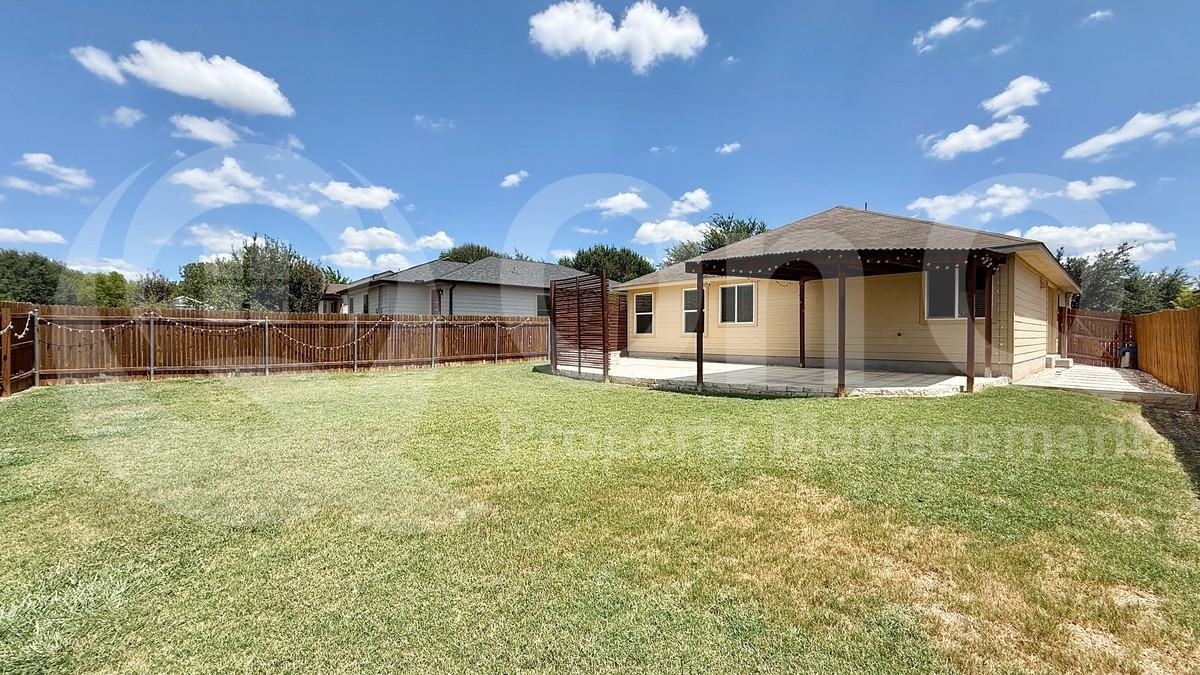 234 Capistrano Dr - Photo 4 of 5
