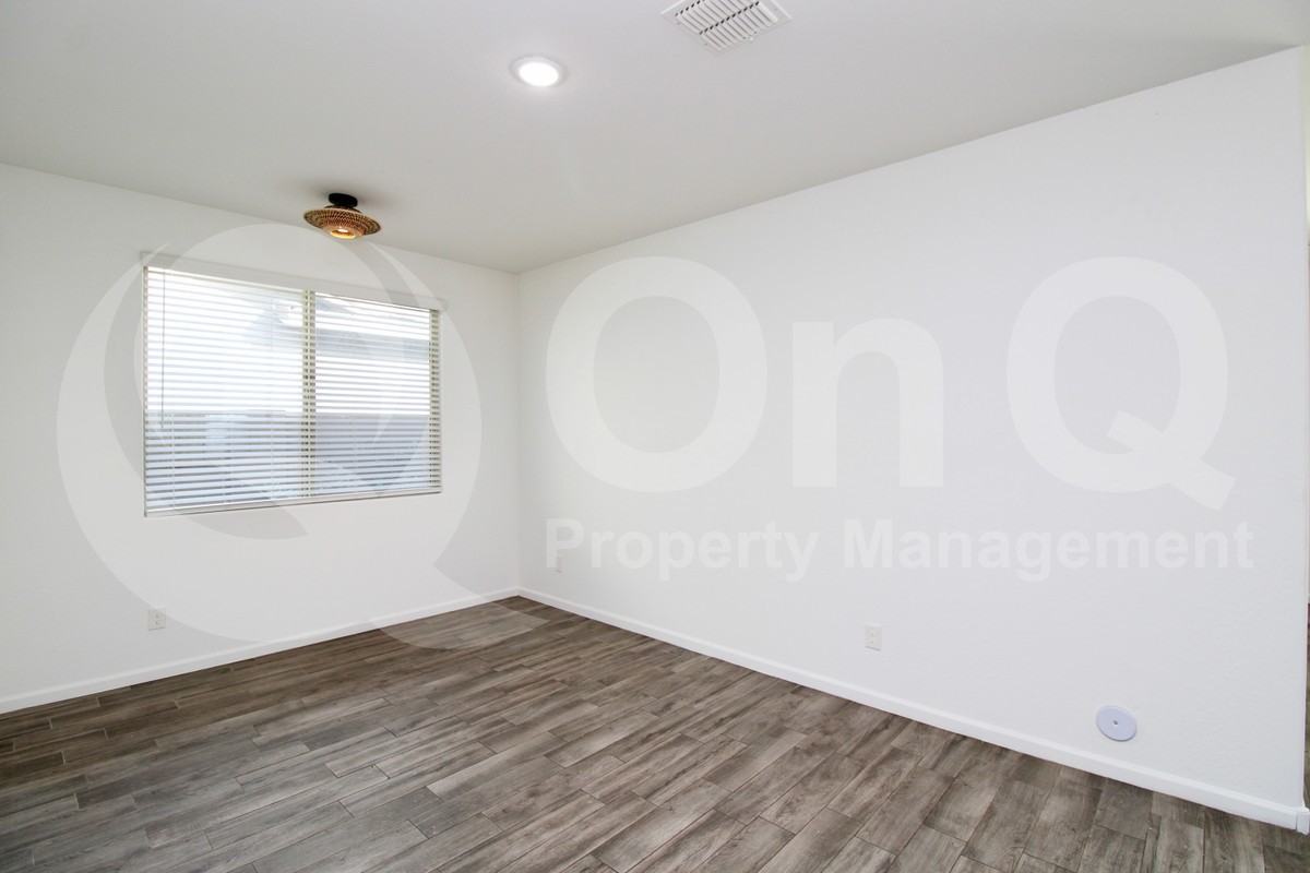 20815 N 40th Dr - Photo 6 of 20