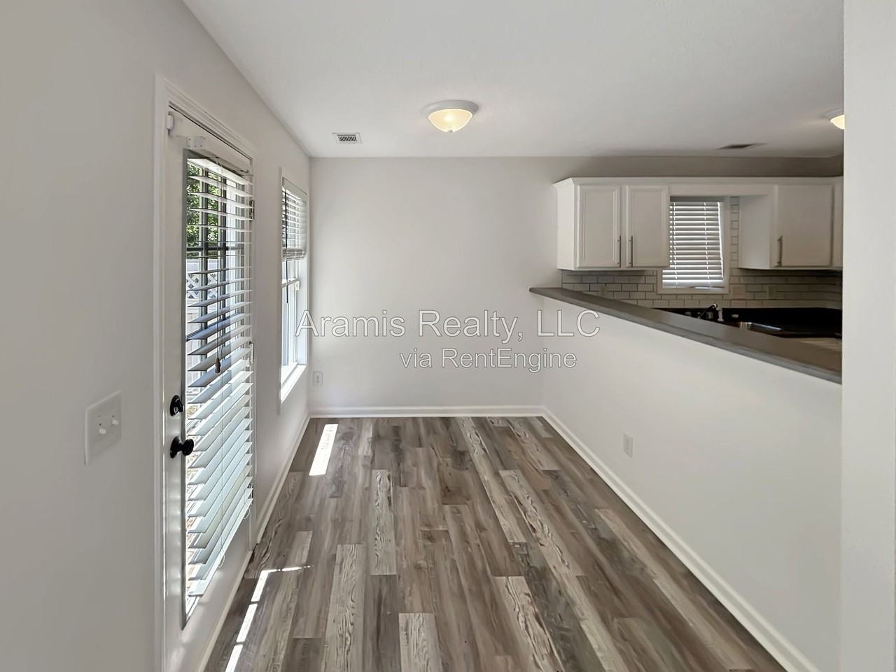 3755 Pine Village Pl - Photo 5 of 16