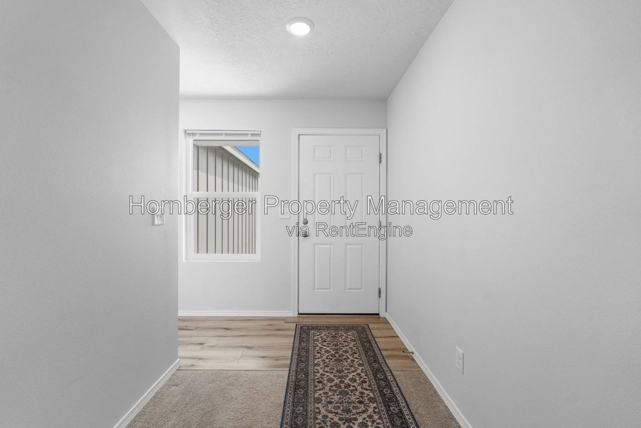 4462 W Vel View Ct - Photo 4 of 25