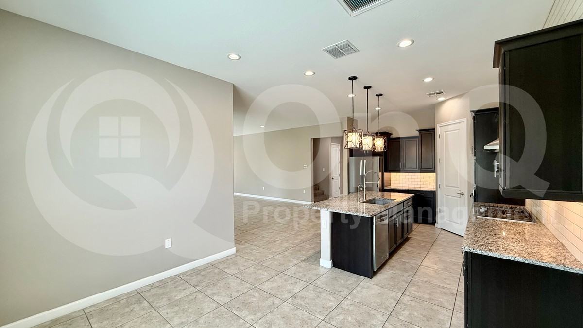 2057 E Questa Dr - Photo 6 of 34