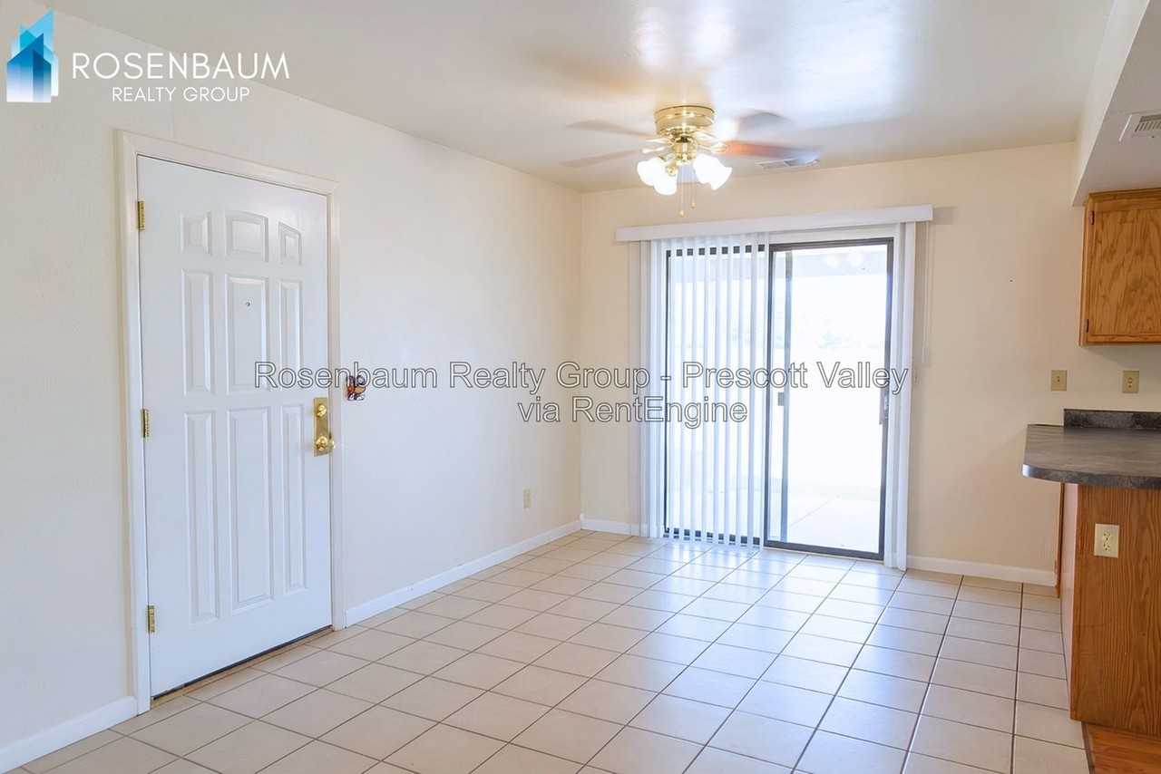 3442 N Greg Dr - Photo 3 of 11