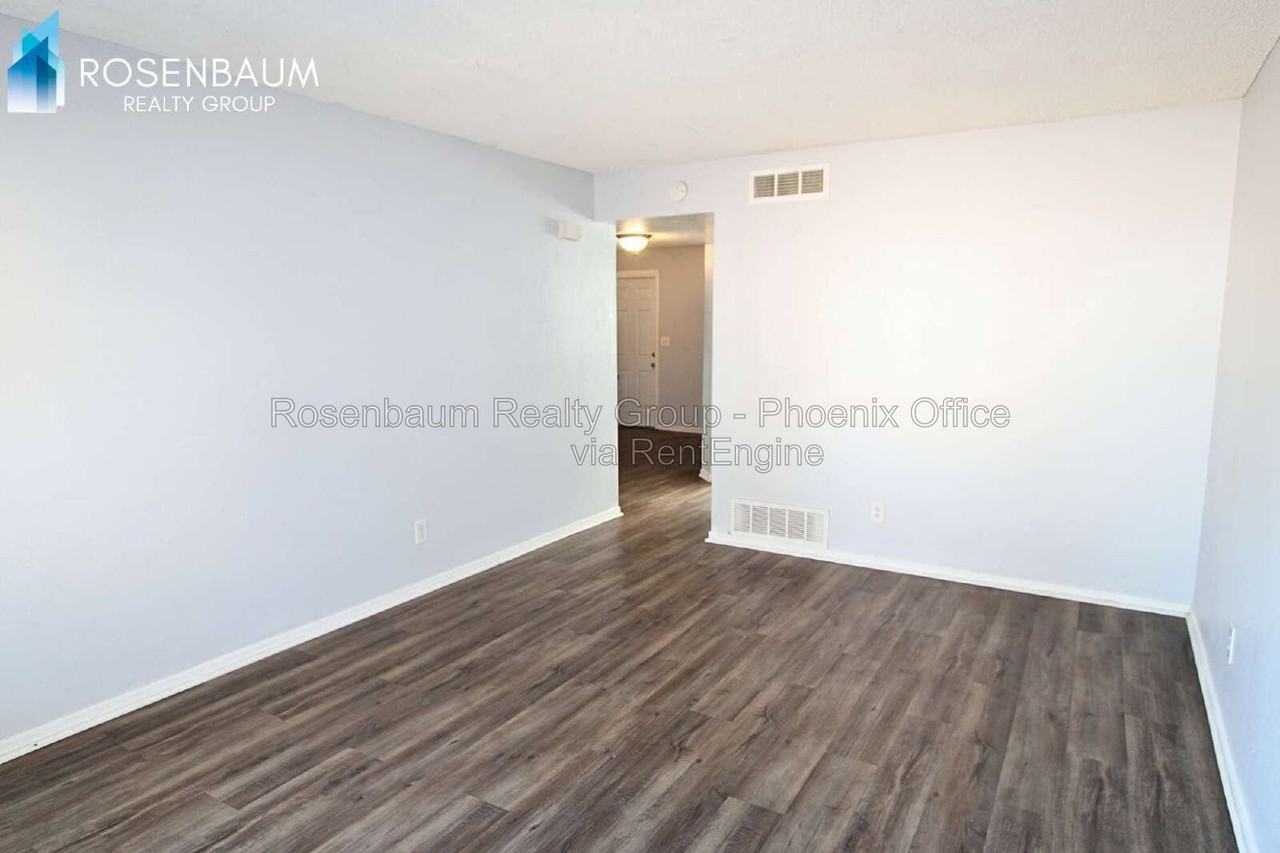 1750 E 6th Ave - Photo 4 of 9