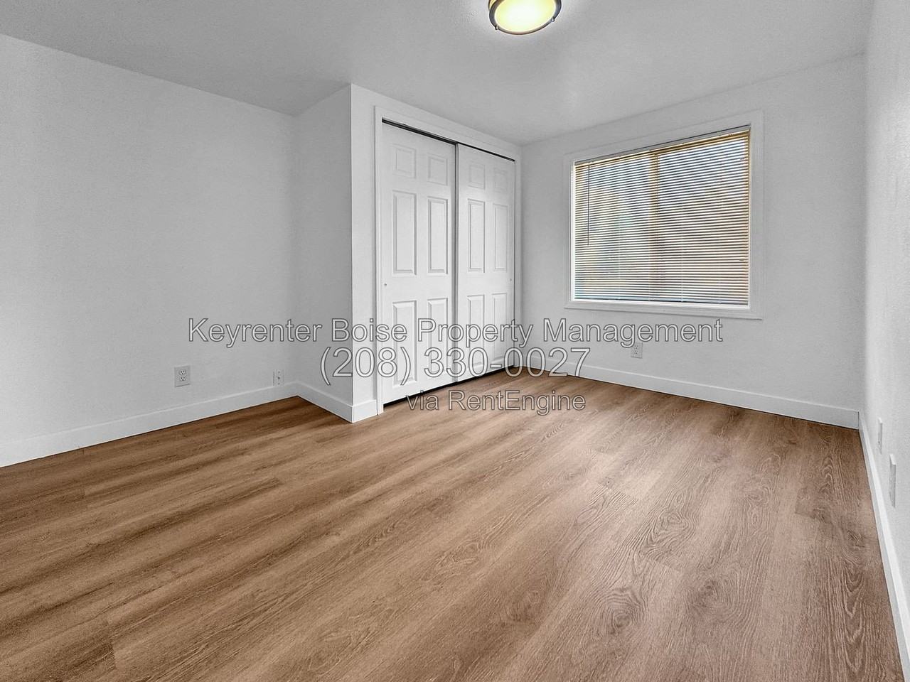 1912 S Owyhee St #2 - Photo 4 of 7