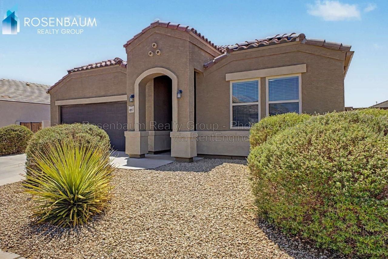 41917 W Manderas Ln - Photo 3 of 37
