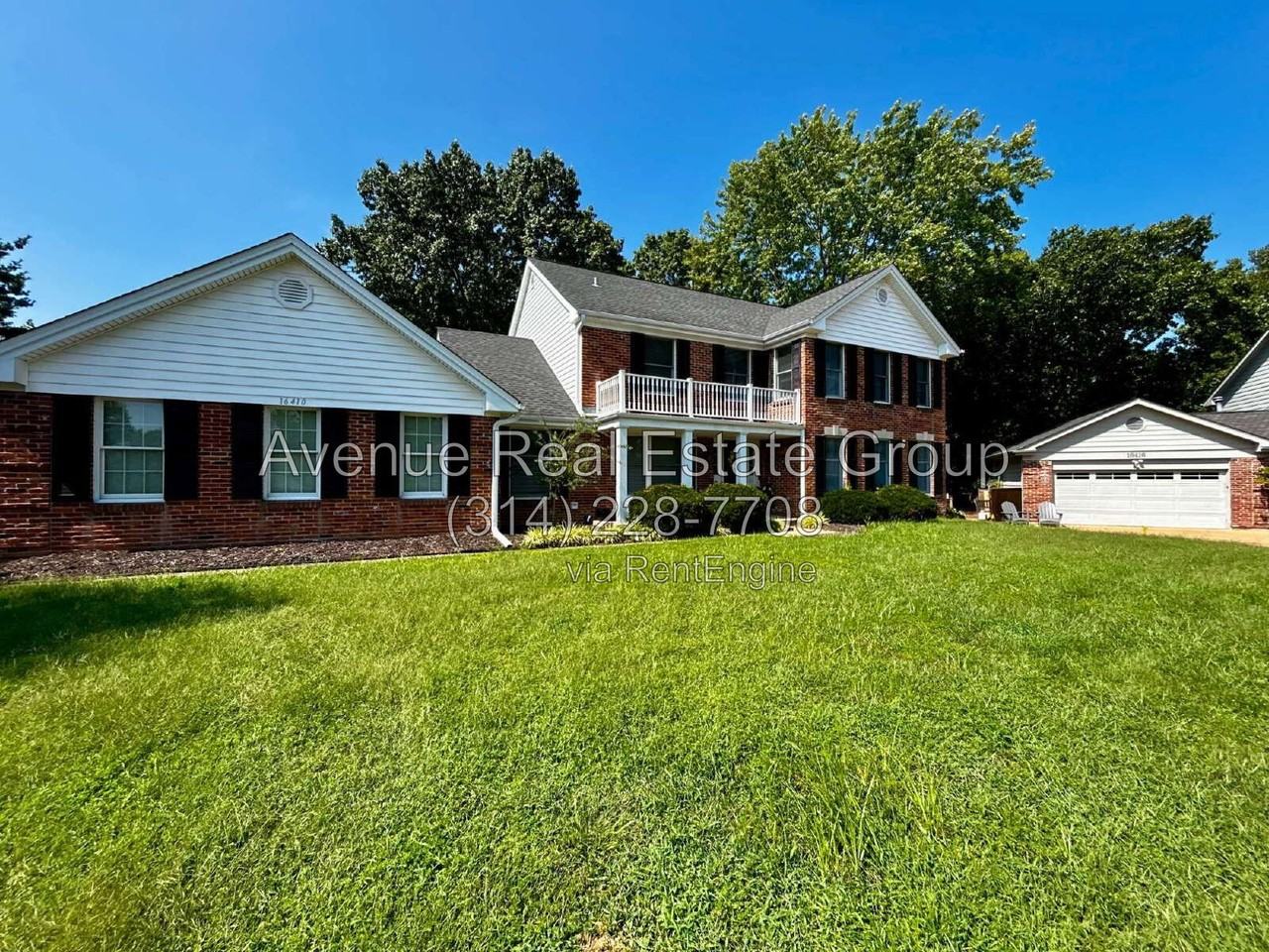 16410 Woodlodge Ct - Photo 2 of 43