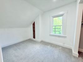 featured image of 2216 Burnet Ave #1