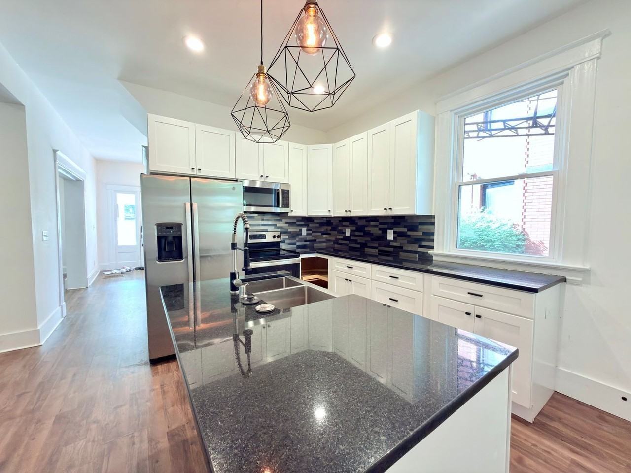 2216 Burnet Ave #1 - Photo 5 of 20