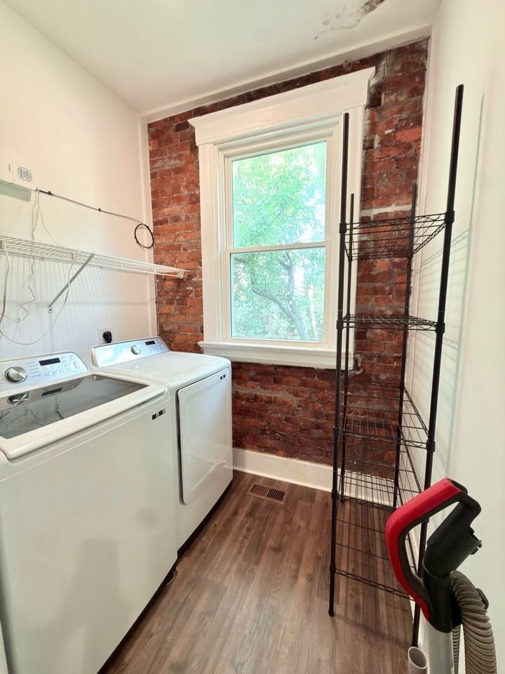 2216 Burnet Ave #1 - Photo 6 of 20