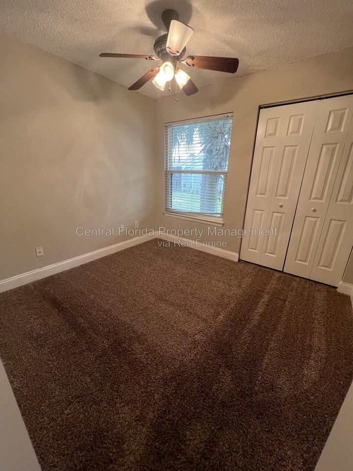 3700 Idlebrook Cir #210 - Photo 6 of 15