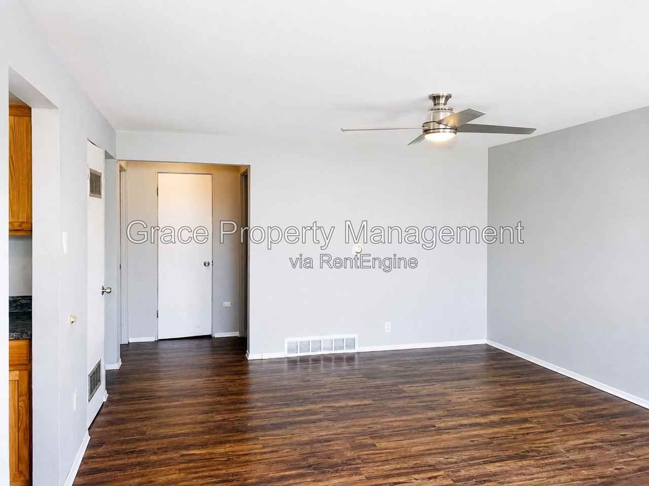 595 W Dartmouth Ave - Photo 4 of 16