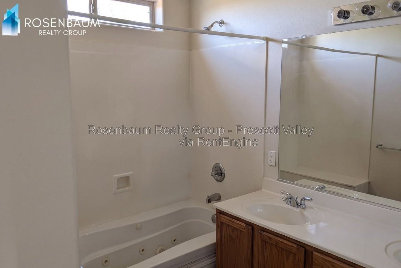 5935 N Talbot Dr - Photo 6 of 6