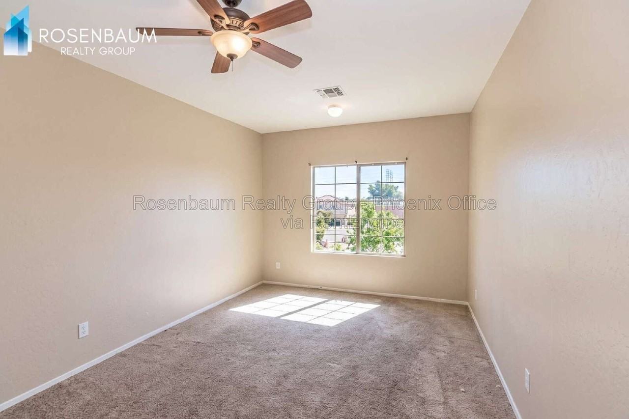 2206 S 105th Dr - Photo 6 of 14