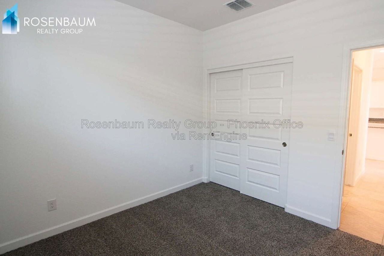38095 W Cannataro Ln - Photo 5 of 21