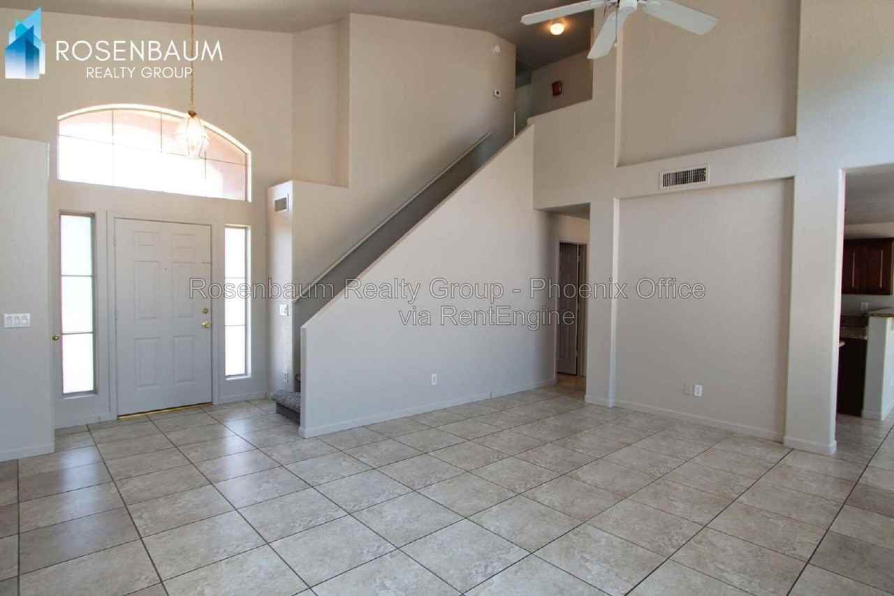 15074 W Heritage Oak Way - Photo 5 of 24