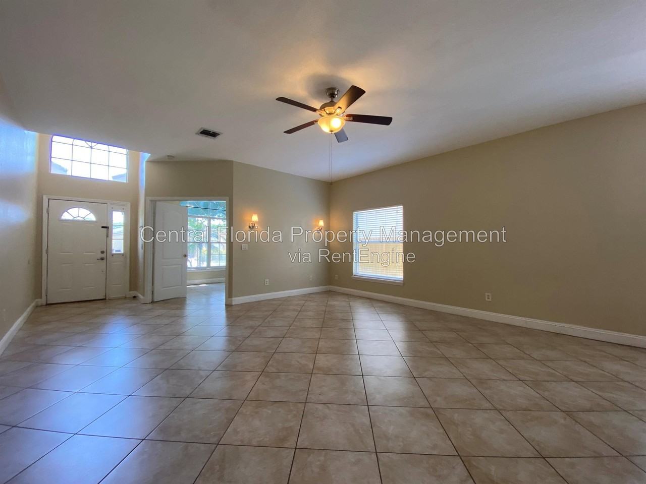 11273 Moonshine Creek Cir - Photo 3 of 23