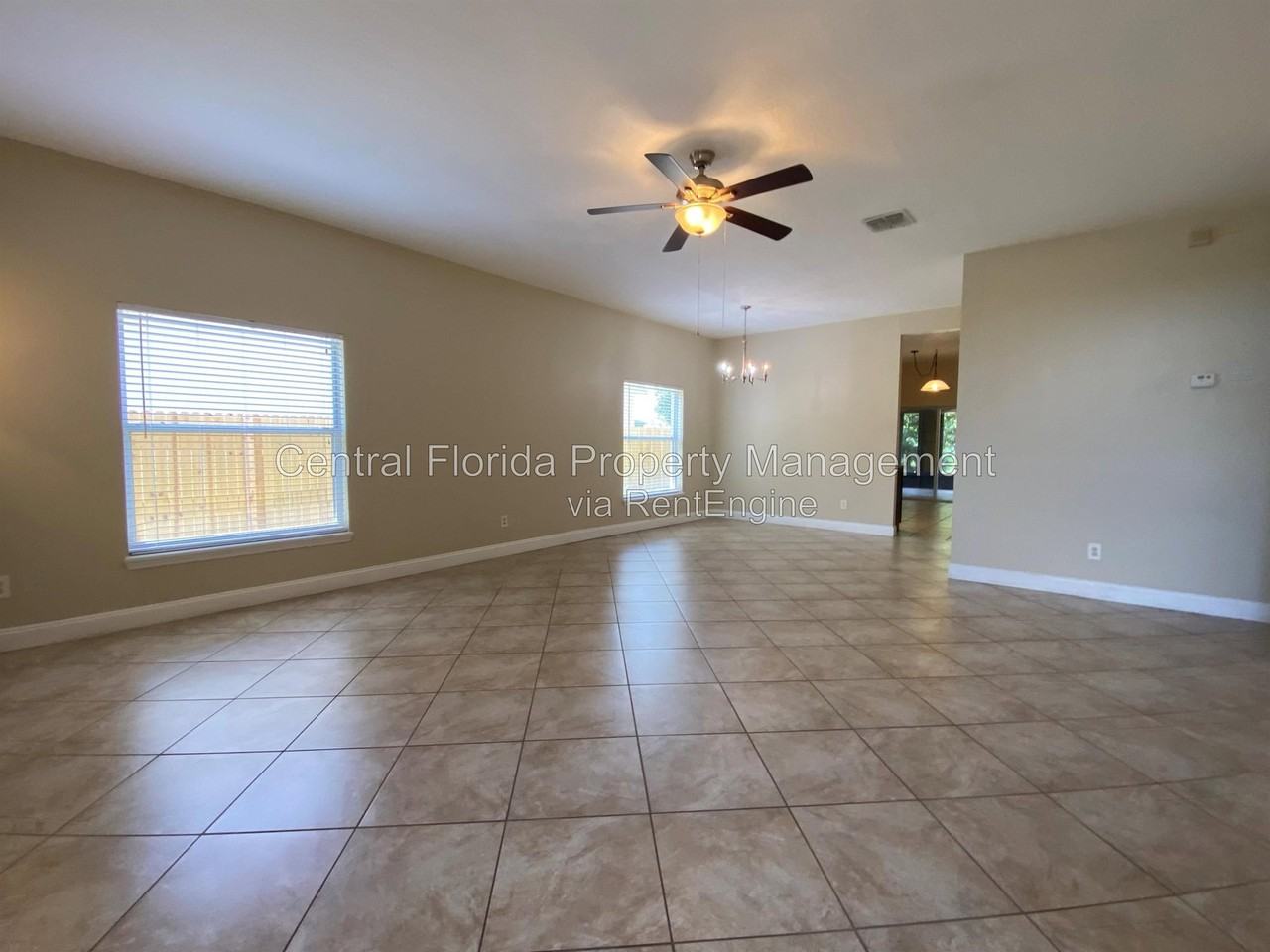 11273 Moonshine Creek Cir - Photo 5 of 23
