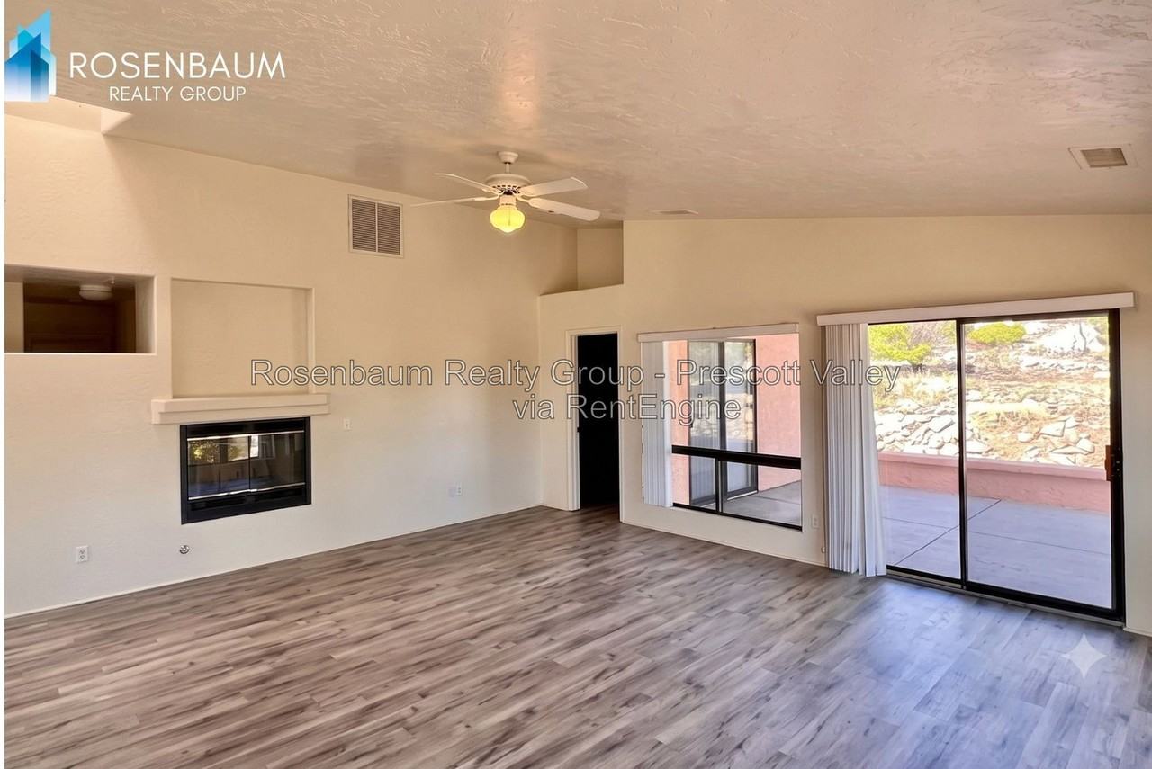 1798 Boardwalk Ave - Photo 4 of 4