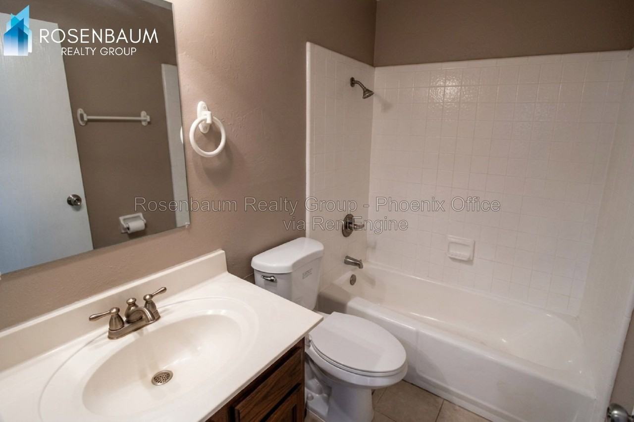 733 S Morris Cir #1 - Photo 5 of 5