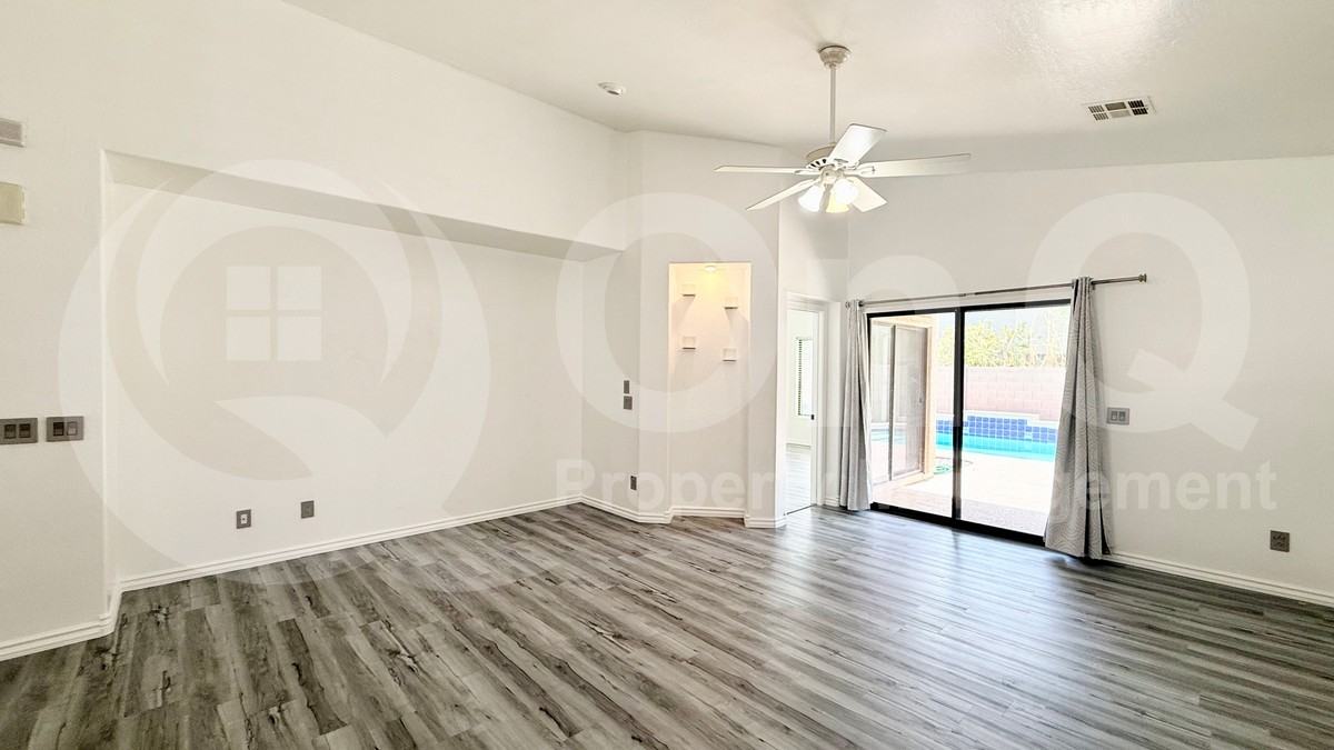 5301 E Carol Ave - Photo 6 of 20