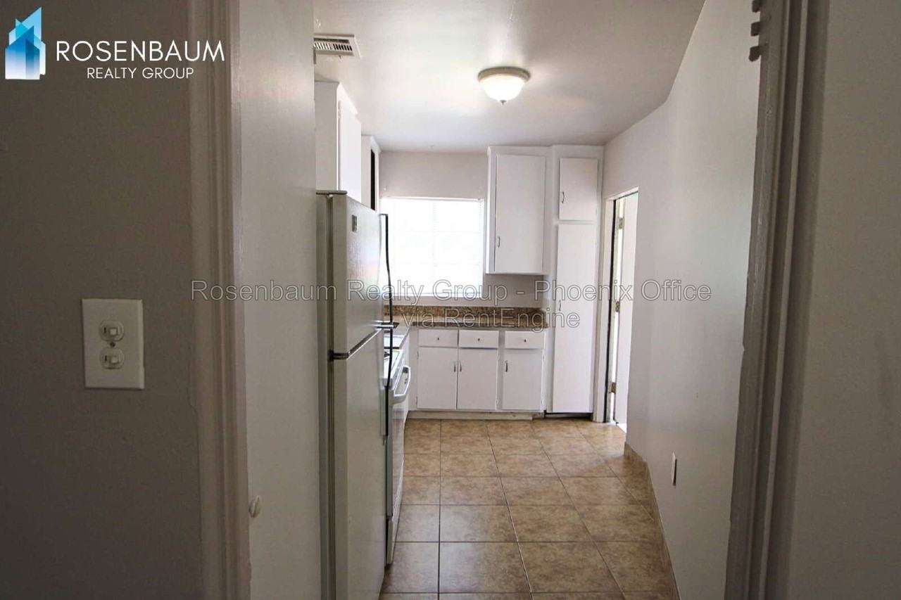 2925 N 19th Ave #104 - Photo 3 of 9