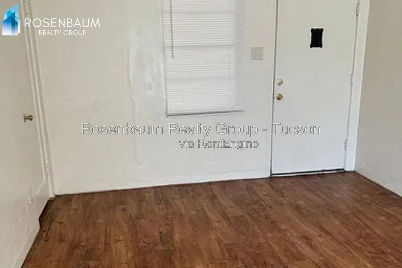 1715 N Village Dr - Photo 4 of 12