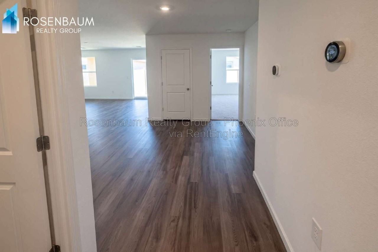 7872 S John Jacob Astor Ave - Photo 3 of 15