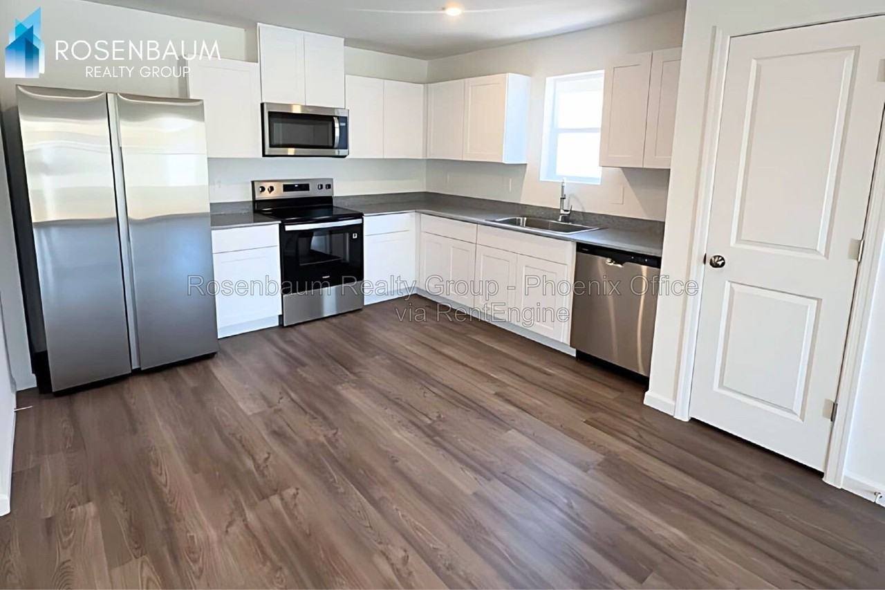 7872 S John Jacob Astor Ave - Photo 4 of 15