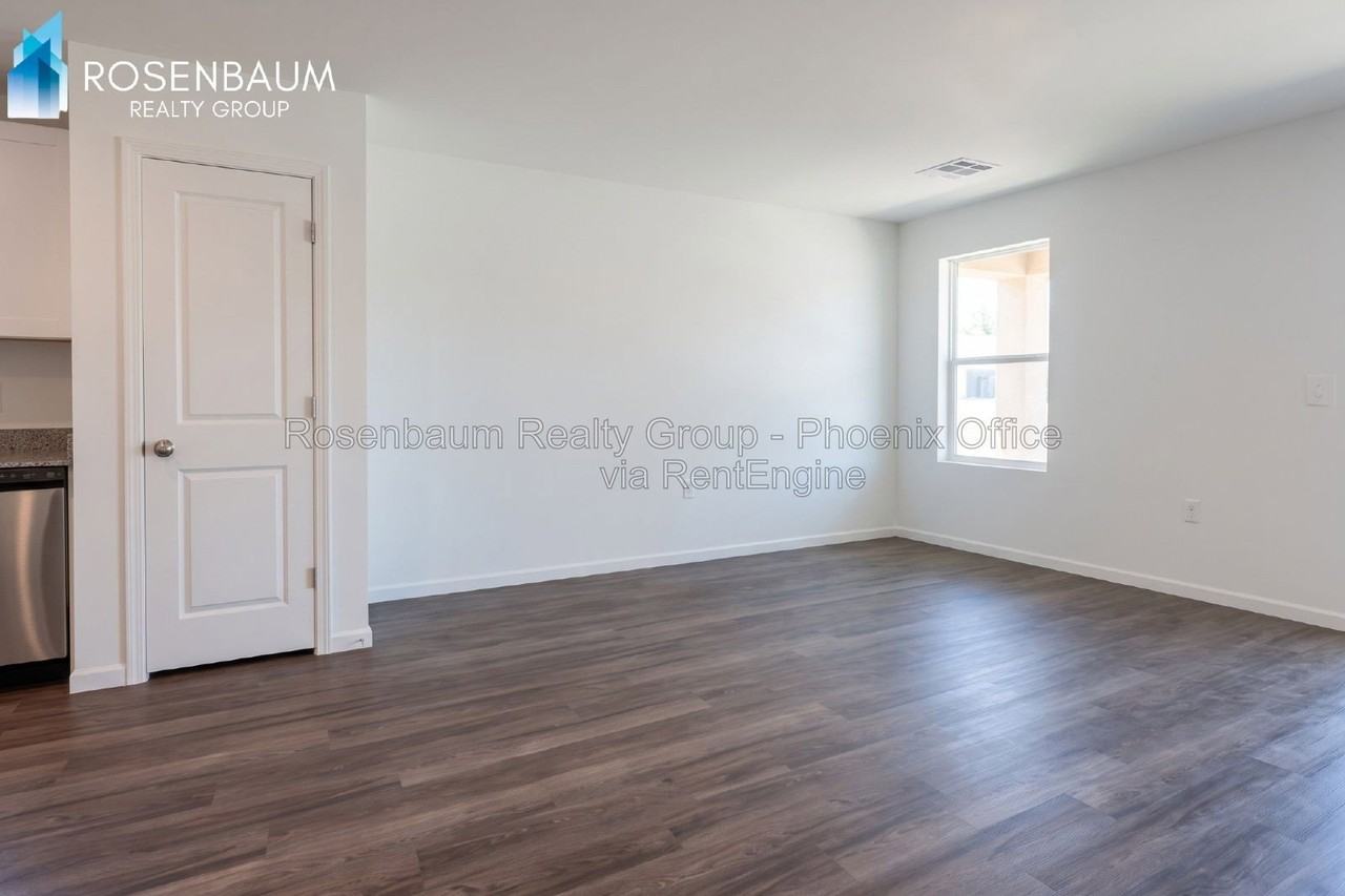 7872 S John Jacob Astor Ave - Photo 5 of 15