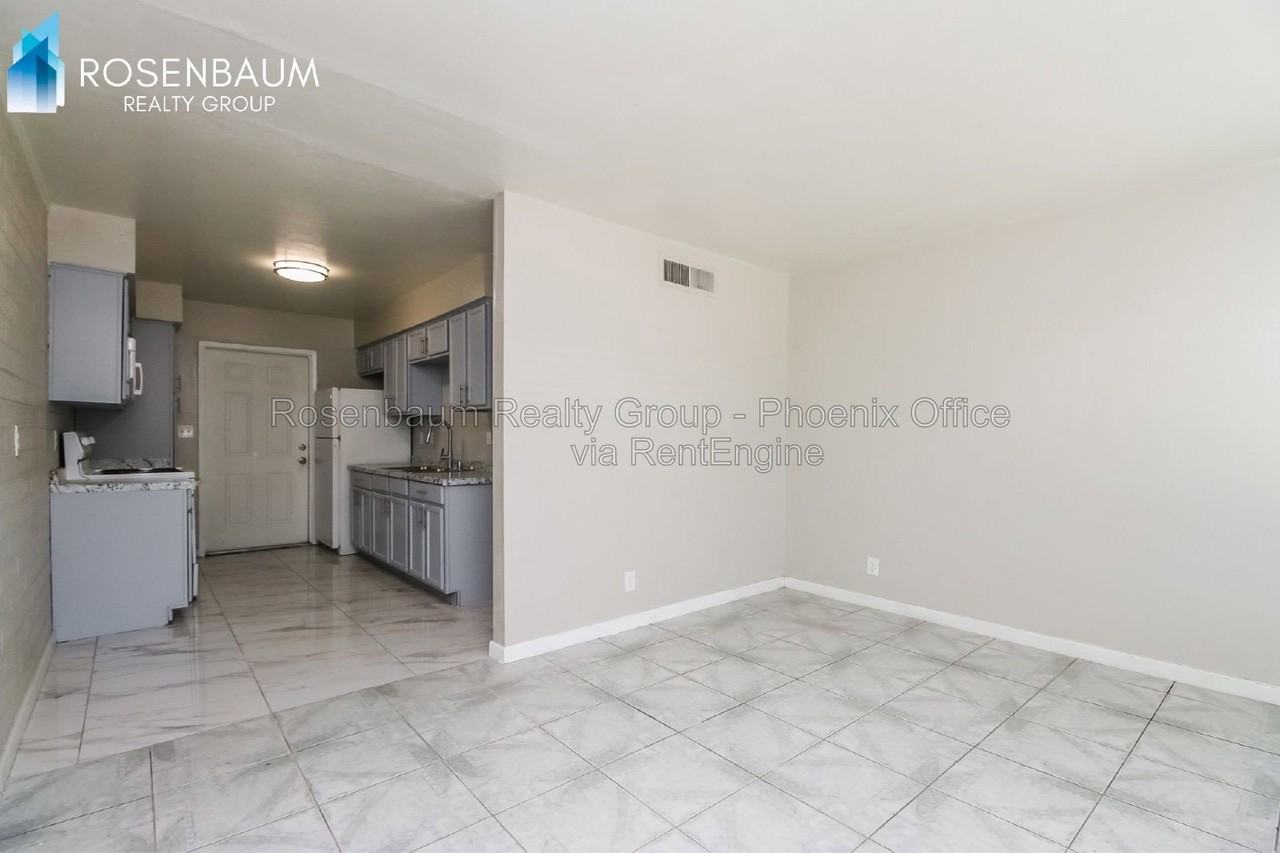 654 S Mesa Dr - Photo 5 of 15