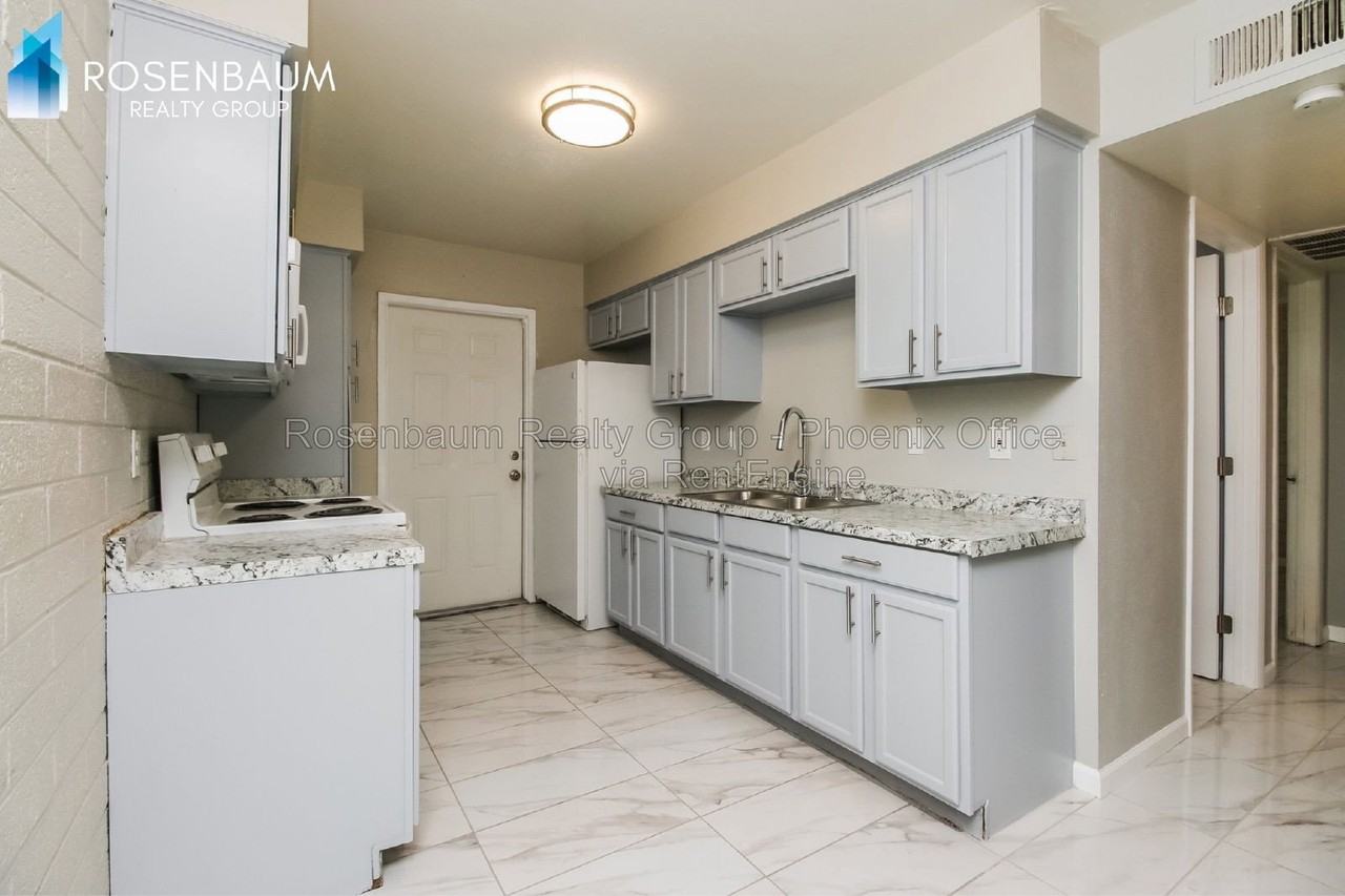 654 S Mesa Dr - Photo 6 of 15