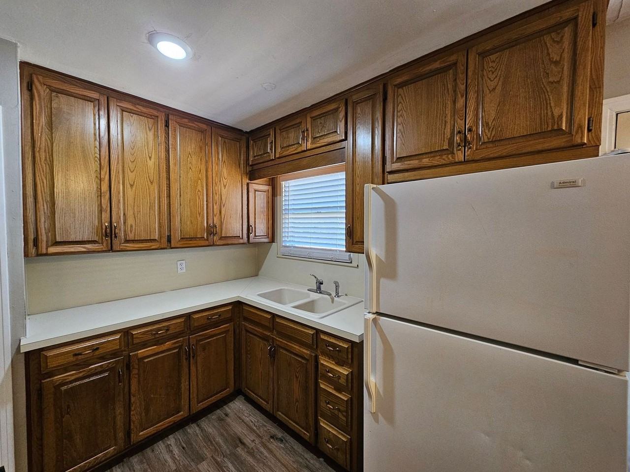 920 Fannin Loop - Photo 4 of 19