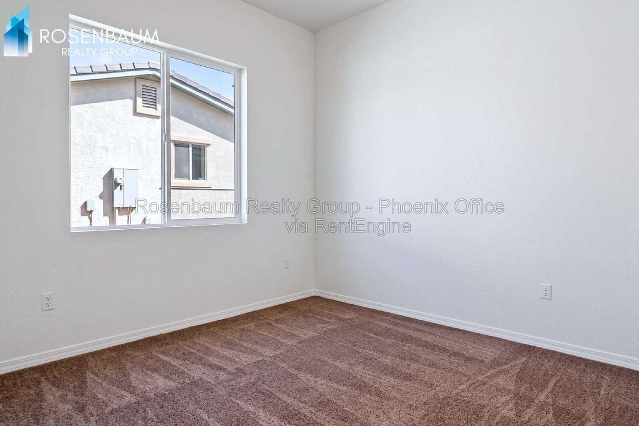 9435 W Magnum Dr - Photo 5 of 7