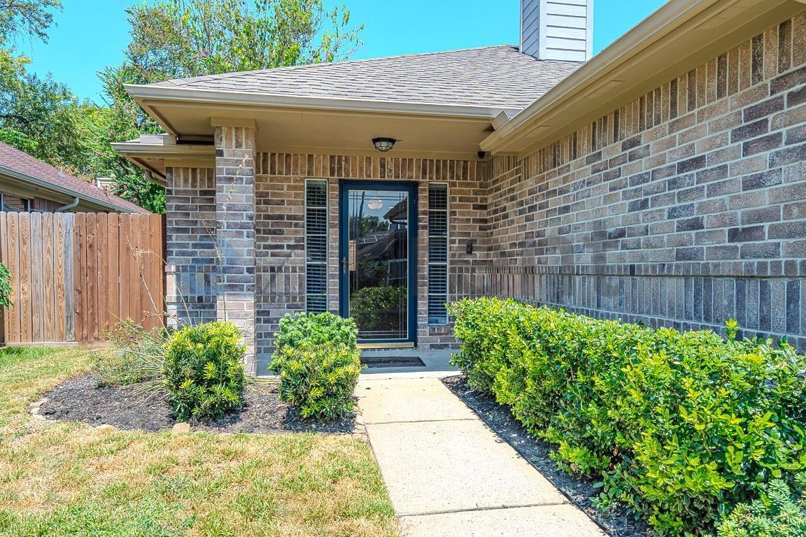 8510 Wild Basin Dr - Photo 4 of 26