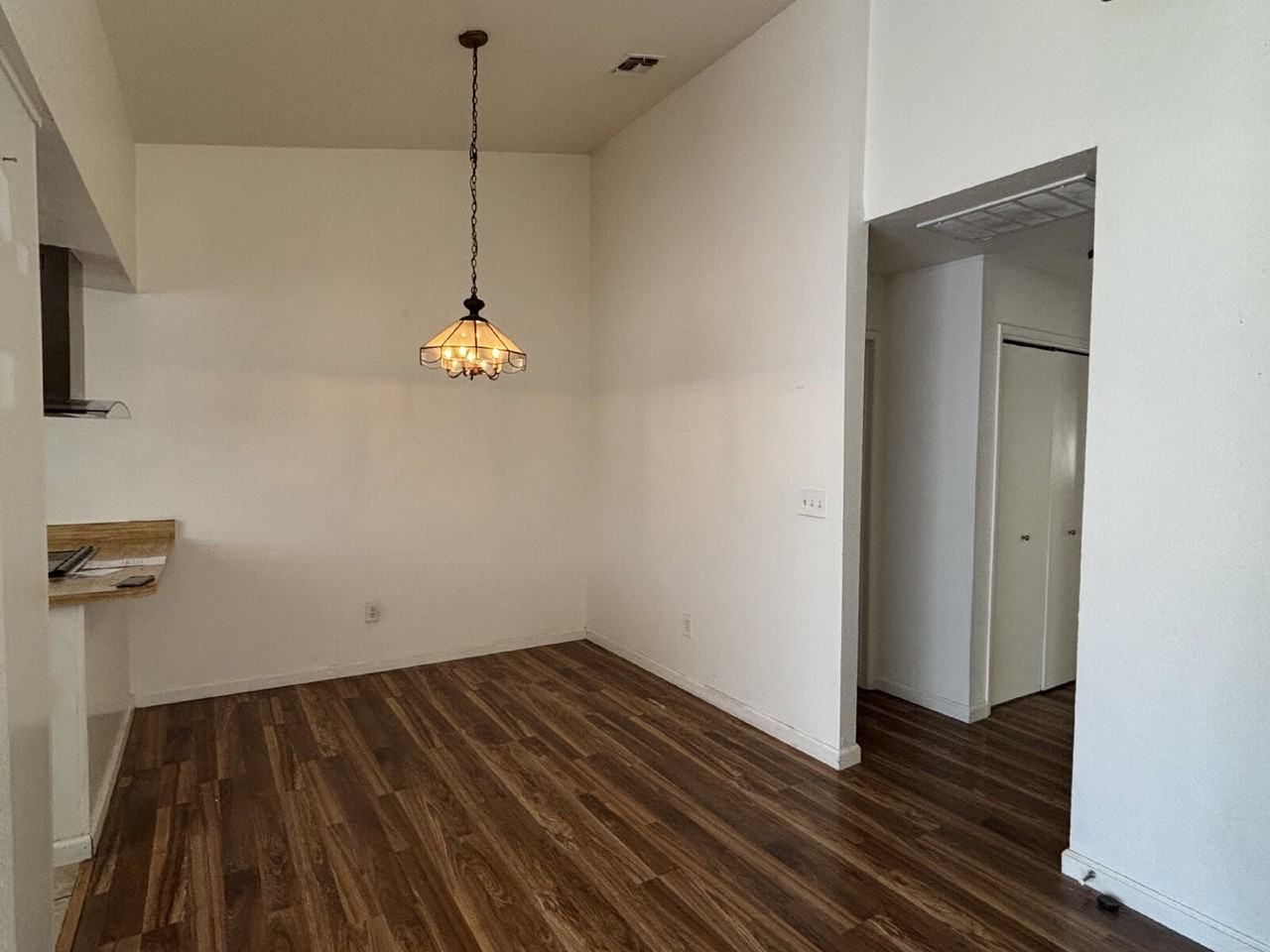 3805 Monteview Dr - Photo 6 of 11