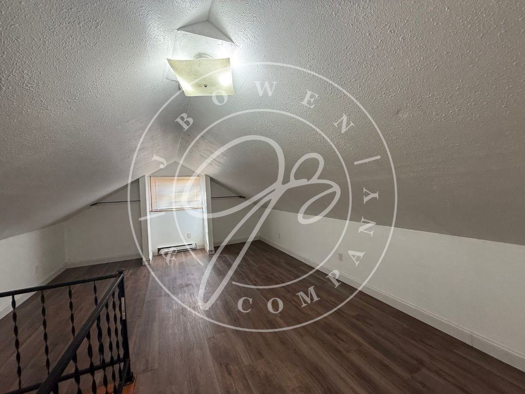 1005 Brookley Blvd - Photo 7 of 10