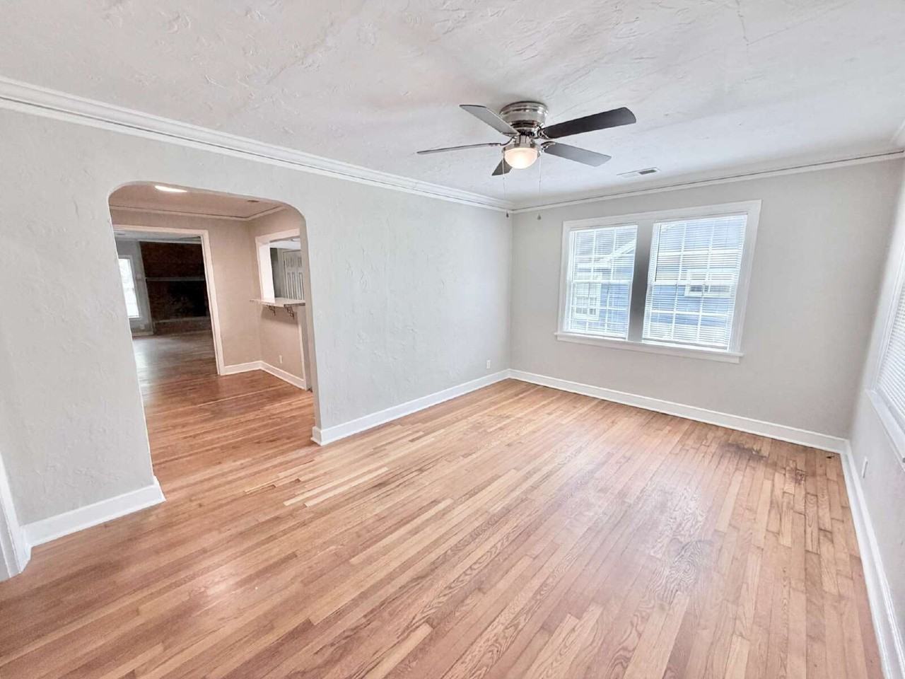 626 Shotwell St - Photo 5 of 30