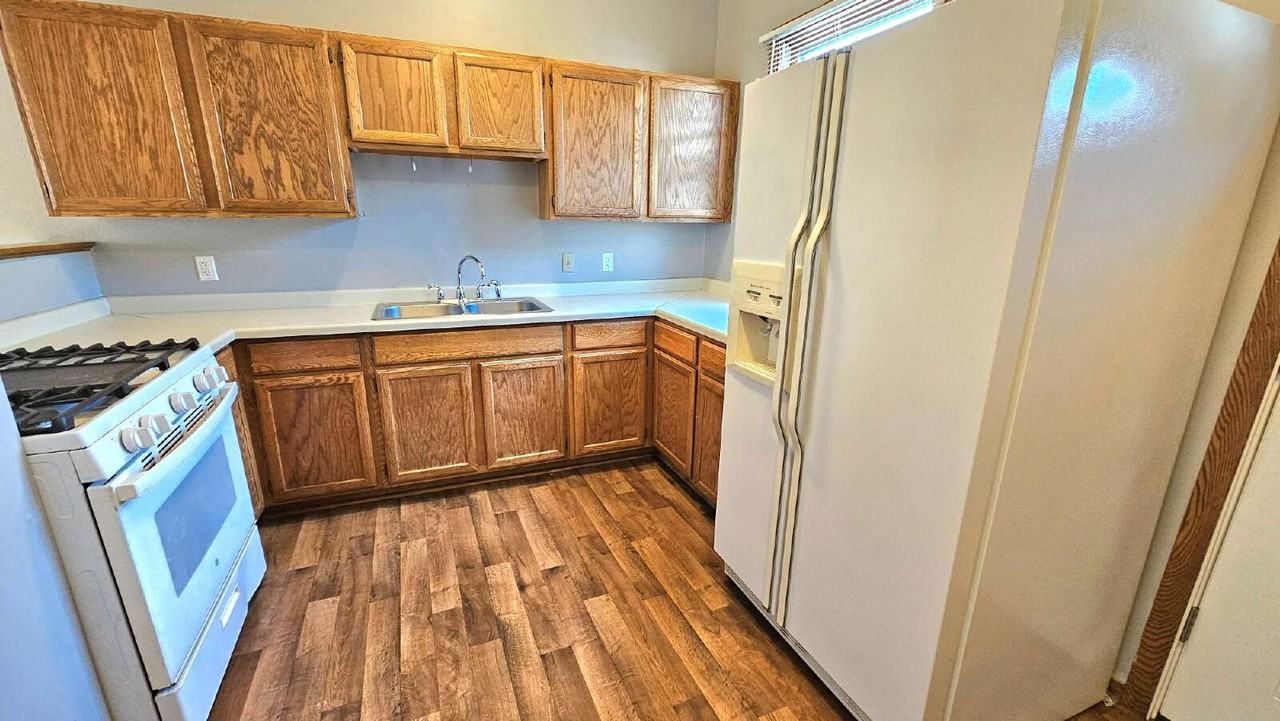 2112 5th Ave N - Photo 4 of 18