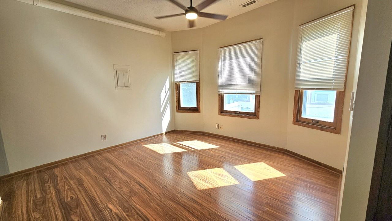 2112 5th Ave N - Photo 6 of 18
