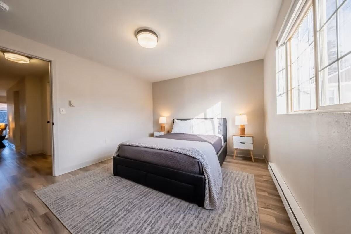 1430 3rd Ave E #8 - Photo 5 of 8
