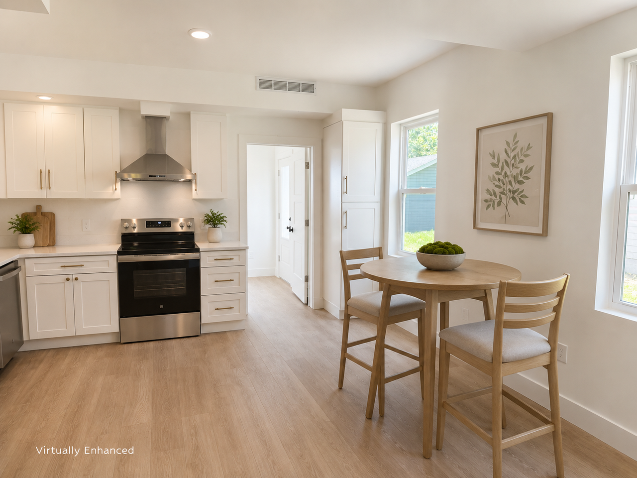 942 Alexander St - Photo 6 of 30